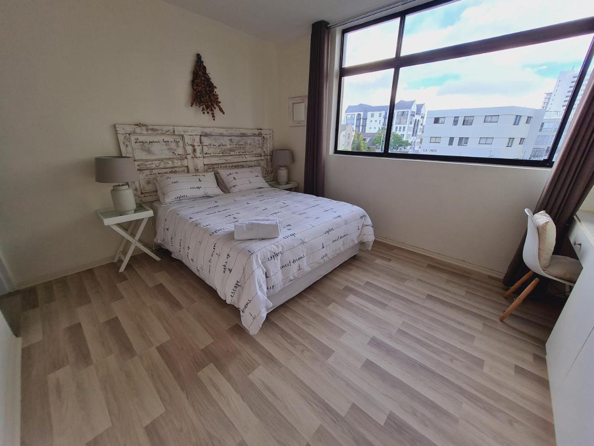 Silver Lining Beach Apartment Kaapstad Buitenkant foto
