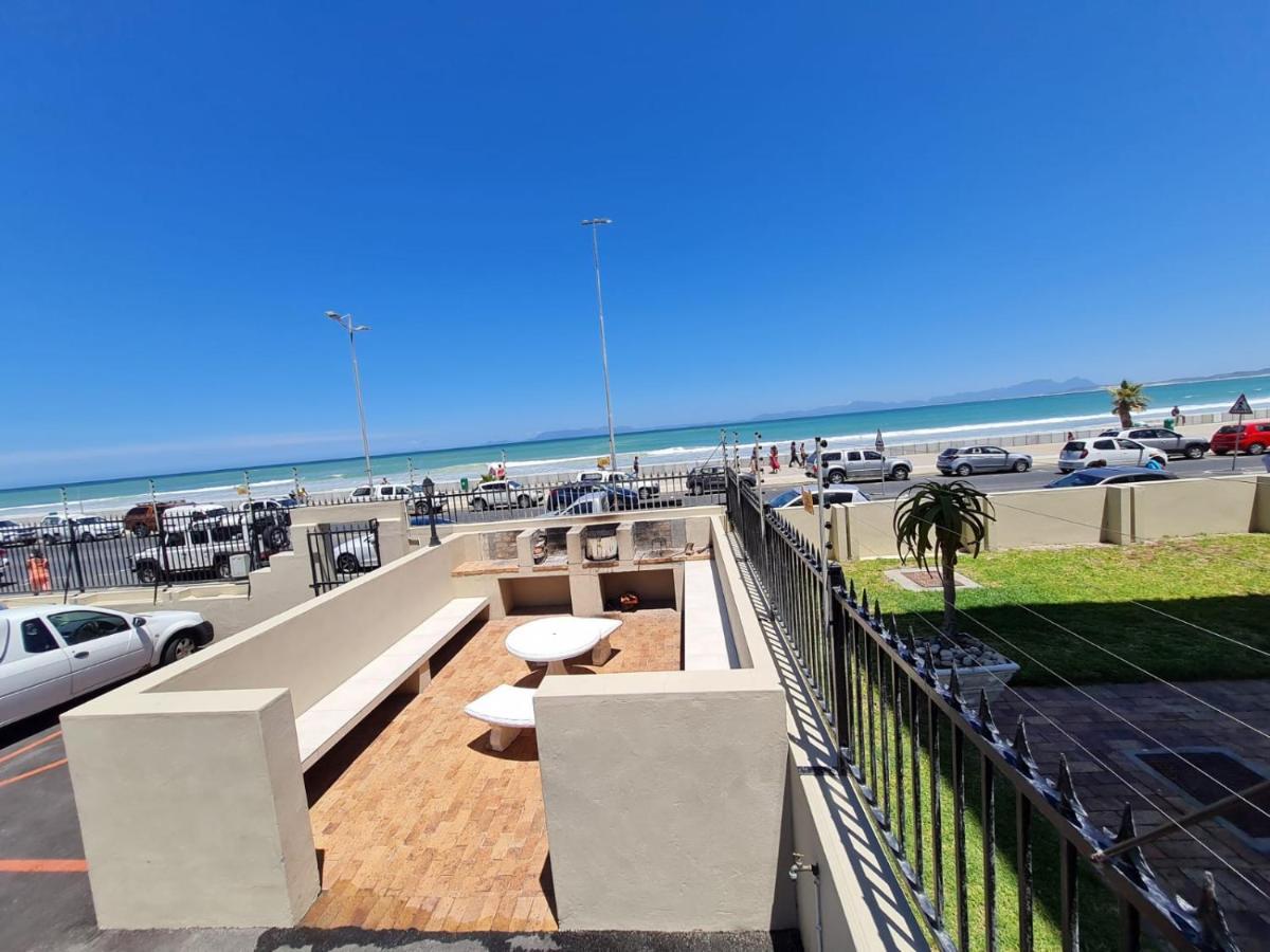 Silver Lining Beach Apartment Kaapstad Buitenkant foto