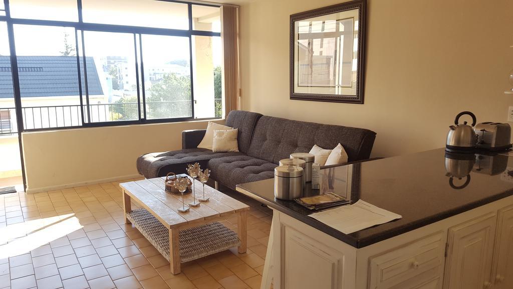 Silver Lining Beach Apartment Kaapstad Buitenkant foto