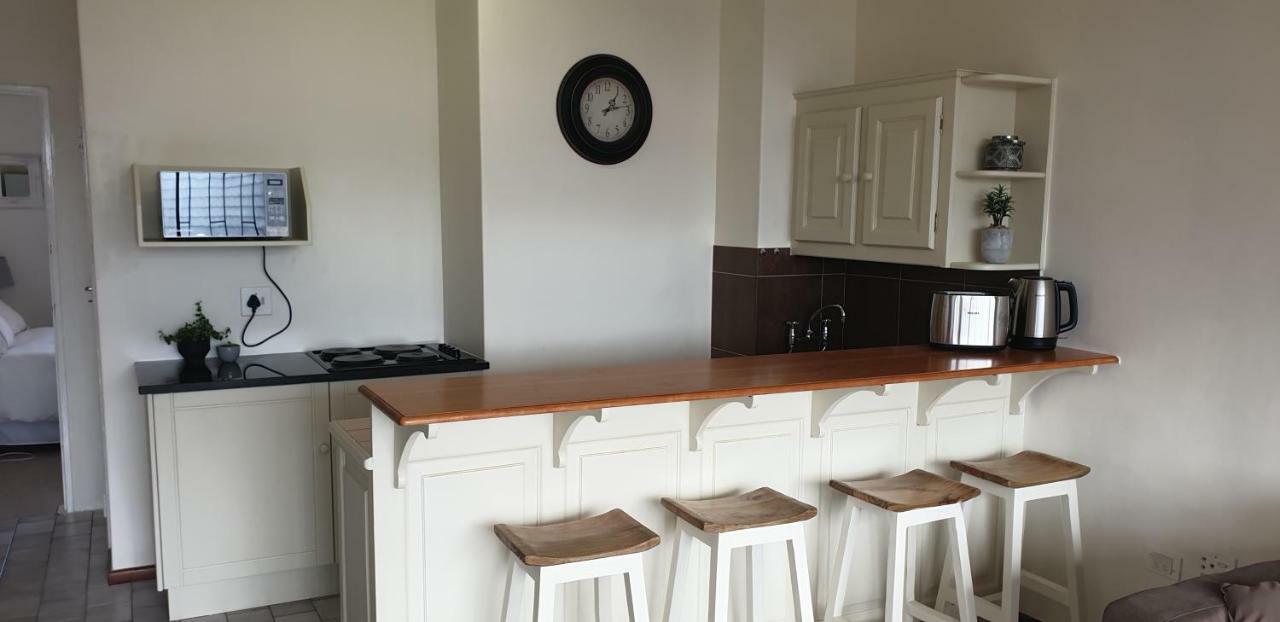 Silver Lining Beach Apartment Kaapstad Buitenkant foto