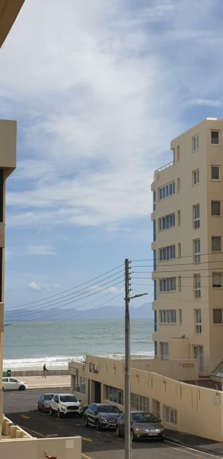 Silver Lining Beach Apartment Kaapstad Buitenkant foto