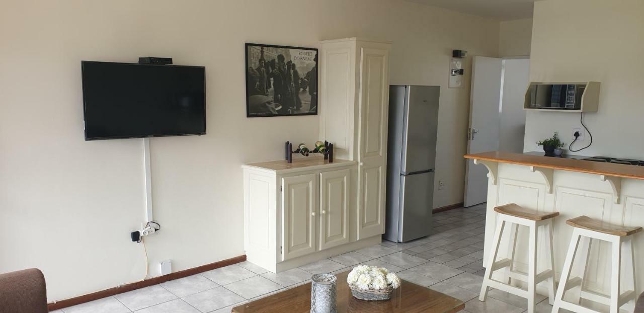 Silver Lining Beach Apartment Kaapstad Buitenkant foto