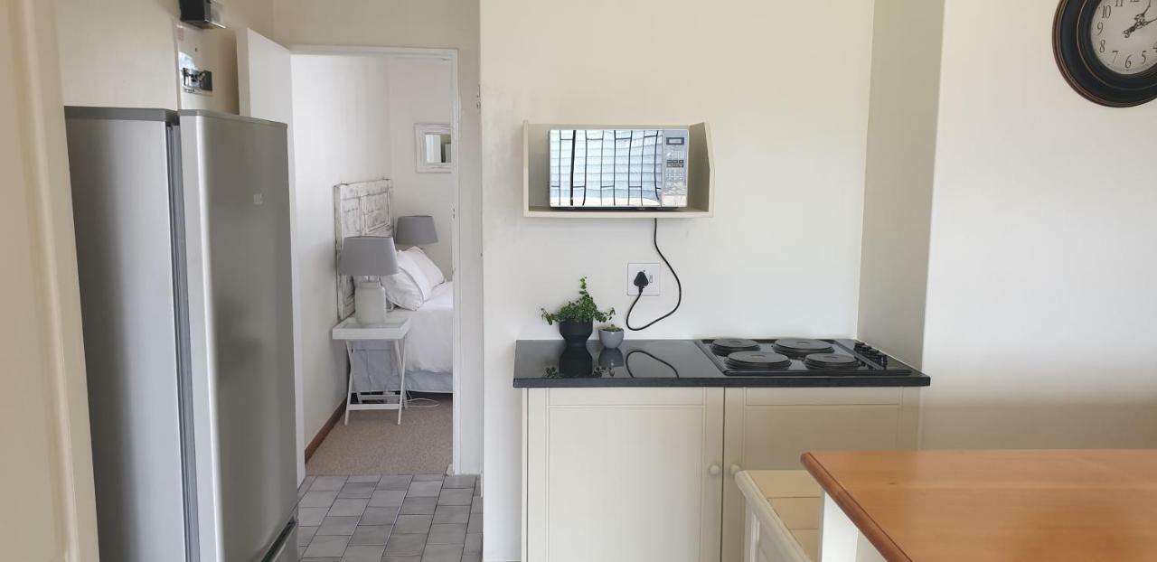 Silver Lining Beach Apartment Kaapstad Buitenkant foto